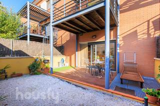 House in Cl galofre oller, .