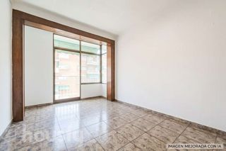 Pis a Paseo Valldaura 178 08042 .