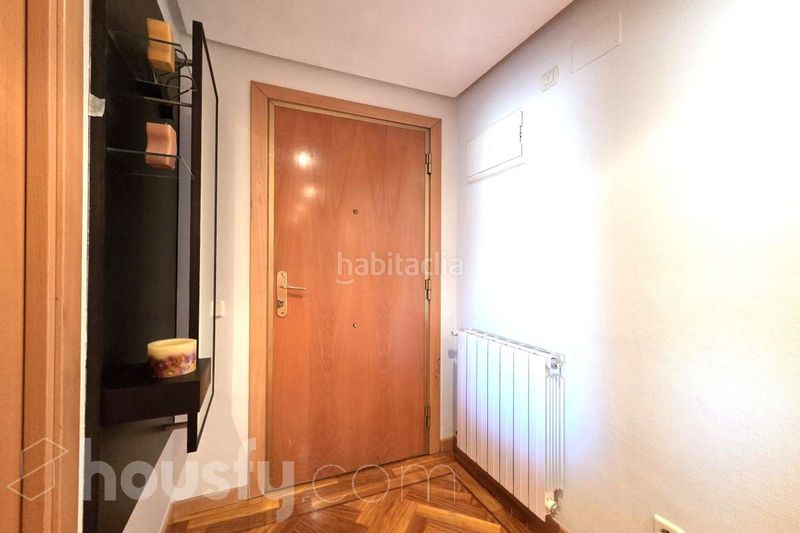 Foto 4899c4f6-740c-4943-a6c2-b6367cf34591. Miete etagenwohnung in calle de bustamante s/n in Madrid