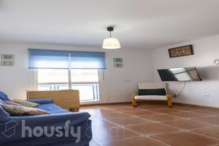 Appartement à Calle de  nuestra sra. de  la esperanza del calvario .