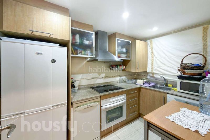 Foto a8621378-081b-4018-a9e8-9cd9b30fba58. Pis a avenida central . a Costa Azahar Oropesa del Mar