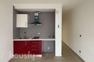Etagenwohnung in Carrer de la muga - b .