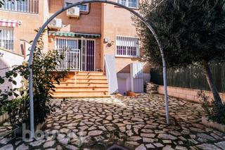 Casa en Avenida de la constitución .