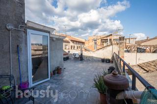 Casa a Carrer manzana .