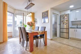 Appartement à Carrer de montserrat roig .