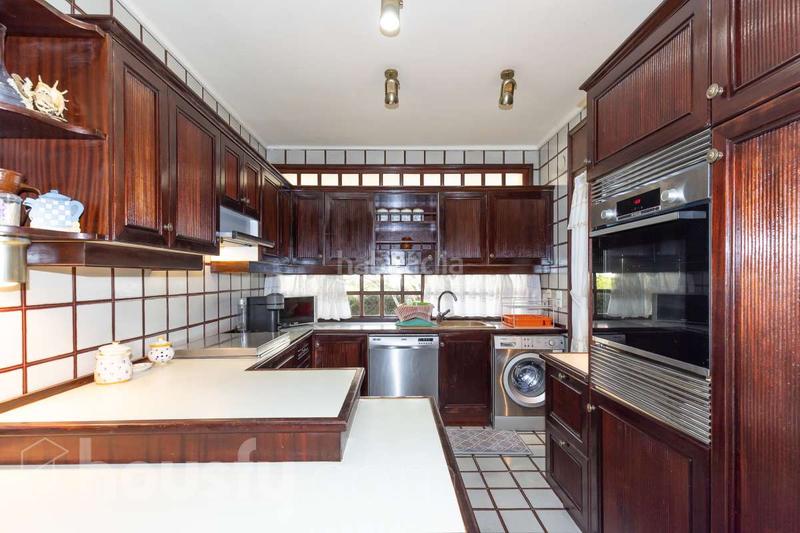 Foto aed40605-3b44-4186-9e71-ff6b48ff53e7. Haus in carrer mercuri . in Tarraco Cambrils