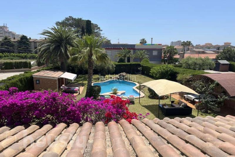 Foto f14435e7-97b6-4478-a025-f1e0c12aed8b. House in carrer mercuri . in Tarraco Cambrils