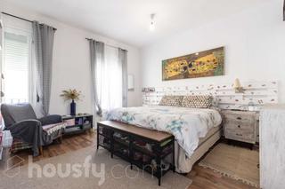 Flat in Carrer de la vilaclosa .