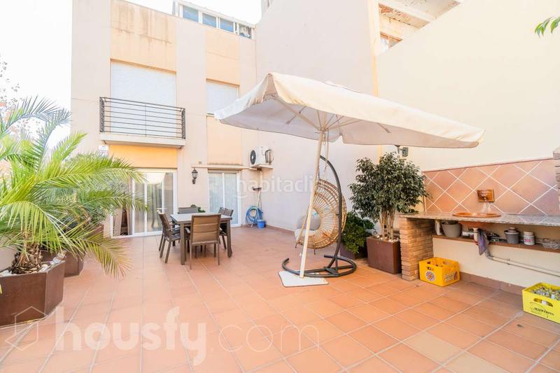 Foto 657425ca-653b-4972-9cc2-0c2072a609e8. A tre livelli in cl de argentona s/n in Centre Mataró