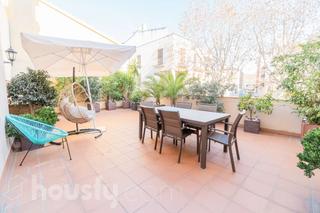 Dreistöckige Wohnung in Cl de argentona s/n