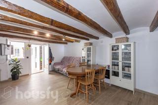 Haus in Carrer pau casals .