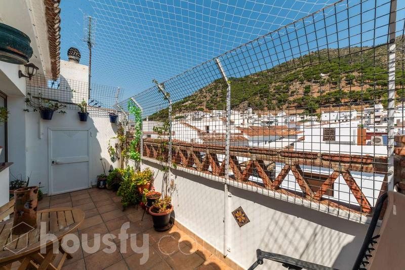 Foto 0a7e7b65-aee9-42cc-b8c6-dc7cb5b01ffa. Piso en av compas del . en Mijas pueblo Mijas