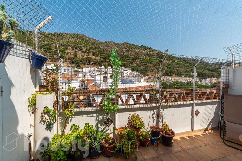 Foto 534d180a-71b8-4180-a5d9-8fff5f7c060e. Piso en av compas del . en Mijas pueblo Mijas