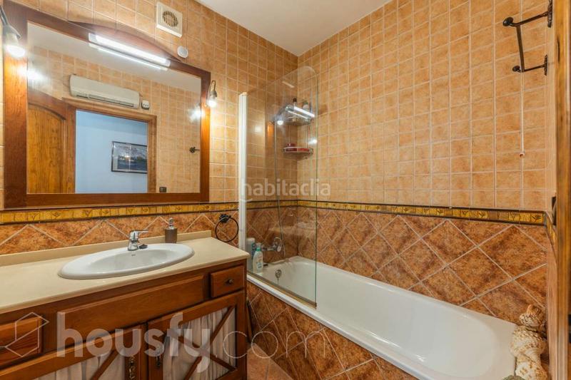 Foto 785c983d-69e0-43cc-9a6b-66ac611fda2a. Piso en av compas del . en Mijas pueblo Mijas