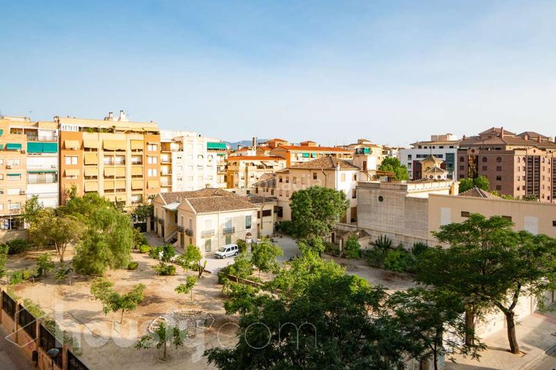 Foto 3064a726-6dcd-4e95-a8af-70f7b0e66bd2. Location appartement dans calle sócrates . dans Centro - Sagrario Granada