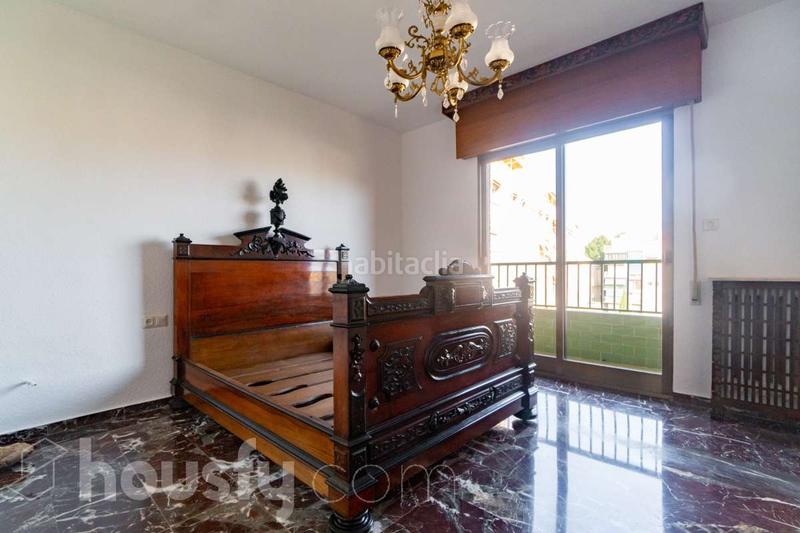 Foto 502bf4f2-ed78-4085-9536-e1695170c678. Location appartement dans calle sócrates . dans Centro - Sagrario Granada