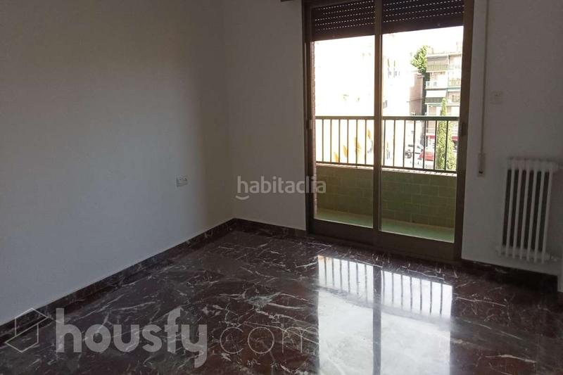 Foto 6be7e8d7-8dde-42fb-8c67-a4e2ccf3cd31. Location appartement dans calle sócrates . dans Centro - Sagrario Granada