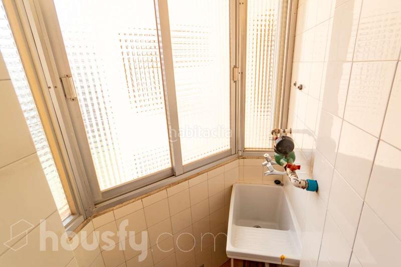 Foto 958e1a1c-3c78-485b-b8fb-27f52445920f. Location appartement dans calle sócrates . dans Centro - Sagrario Granada