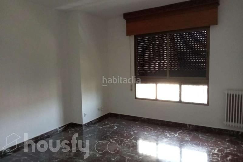 Foto f4f16b24-0f8b-4440-8d75-86fbac69f9f4. Location appartement dans calle sócrates . dans Centro - Sagrario Granada