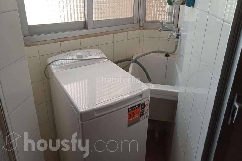 Foto 0ee601a2-e178-4c4c-b7dc-f8f4c4852ff5. Miete etagenwohnung in calle sócrates . in Centro - Sagrario Granada