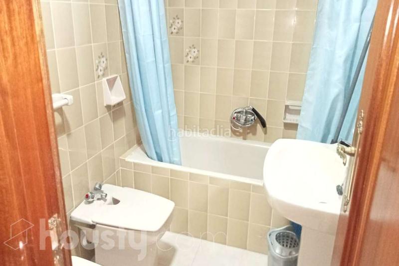 Foto bc441144-43d5-478c-b488-73737c994a89. Miete etagenwohnung in calle sócrates . in Centro - Sagrario Granada