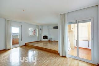 Appartement à Av pau casals .