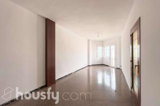 Rent Flat in Paseo zona franca .