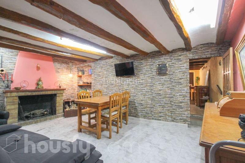 Foto 987e0dab-5b47-49ce-b22b-3959ecd2590c. Casa a carrer el raval . a Torrelles de Foix