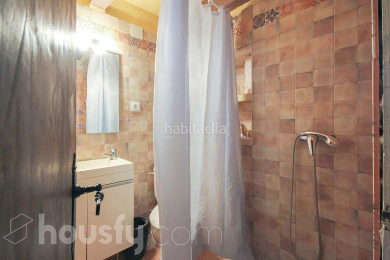 Foto c140075c-43fb-4e2a-a882-d69029b4cabf. Casa a carrer el raval . a Torrelles de Foix