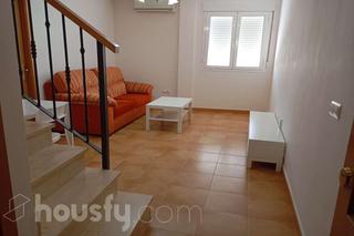 Rent Duplex in Calle del teatro .