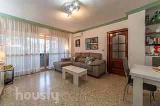 Piso en Plaza mozart .