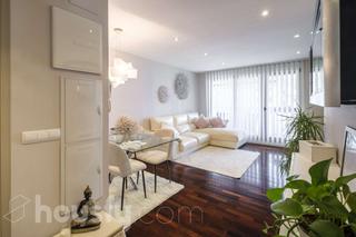 Appartement à Carrer antoni puigvert .