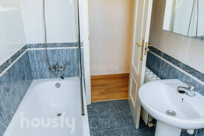 Foto fbb0b357-4059-4de0-9fa3-35c875ca4160. Affitto attico in calle de julio lópez . in Prosperidad Madrid