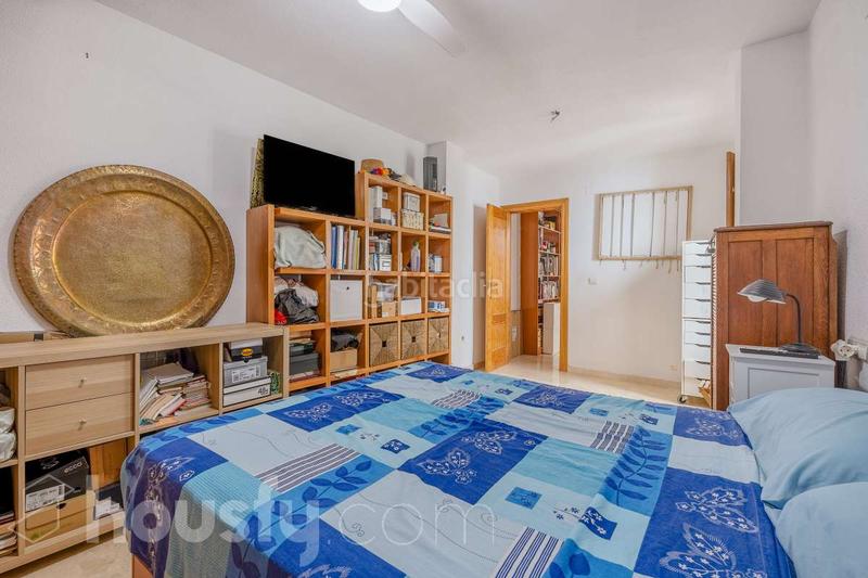 Foto 1cbdb8f8-941c-49e2-aca9-142ff5b09885. Piso en calle jarreria . en San Matías - Realejo Granada