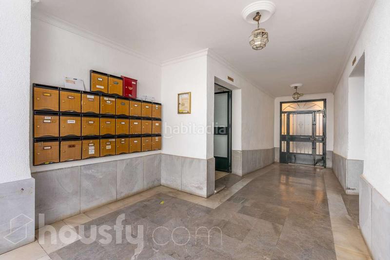 Foto 427f143f-231d-4fbf-baab-ddc339c83467. Piso en calle jarreria . en San Matías - Realejo Granada