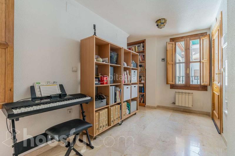 Foto 5af687cd-f7aa-4fbf-96d4-232066ea3576. Piso en calle jarreria . en San Matías - Realejo Granada