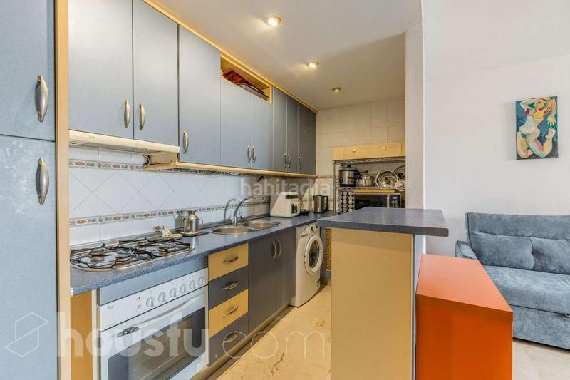 Foto 62309546-e462-462a-83d2-0f27f5382aa5. Piso en calle jarreria . en San Matías - Realejo Granada