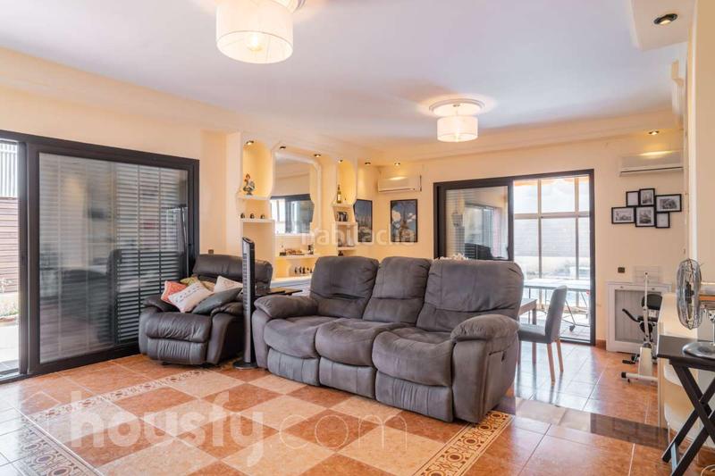 Foto 155b55de-57ac-422b-966b-555cb361a35b. Casa en cl italia en Peñas Albas - Zulema Villalbilla
