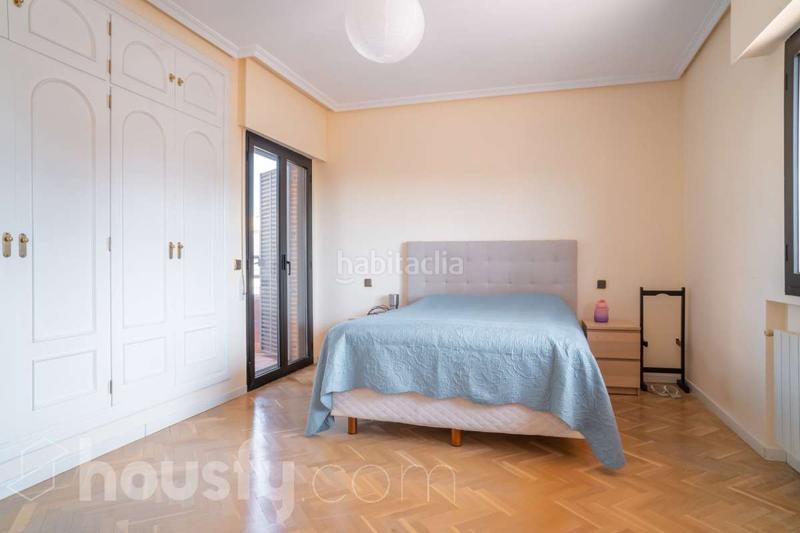 Foto 16f1377e-4c16-4db1-ad86-15875110df8f. Casa en cl italia en Peñas Albas - Zulema Villalbilla