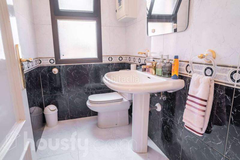 Foto a2d82c40-79be-4498-b3b4-f98703f9801f. Casa en cl italia en Peñas Albas - Zulema Villalbilla