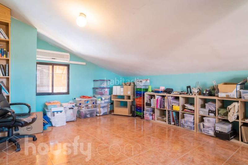 Foto b6b614f5-d8a1-49c7-9cc5-f3860c9bdb4d. Casa en cl italia en Peñas Albas - Zulema Villalbilla