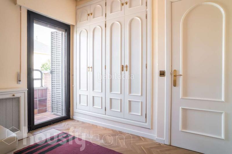Foto f936a836-6f3e-4b38-9b0b-ca738c7560bf. Casa en cl italia en Peñas Albas - Zulema Villalbilla