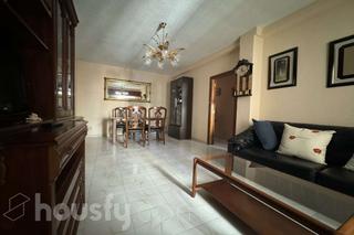 Location Appartement à Calle valencia .