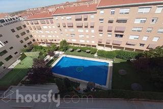 Location Appartement à Avenida de irlanda .