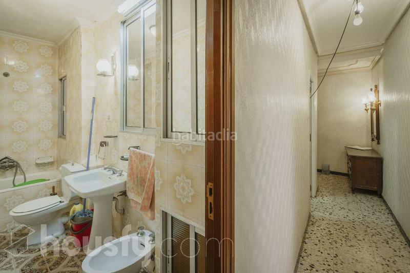 Foto 03b0a6a0-93fd-410c-8579-38832b7fc7ee. Piso en calle aaiún . en Delicias Valladolid