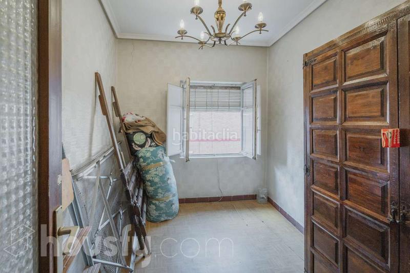 Foto 71ca51ac-258e-4d6a-9423-3bf394cea6f1. Piso en calle aaiún . en Delicias Valladolid