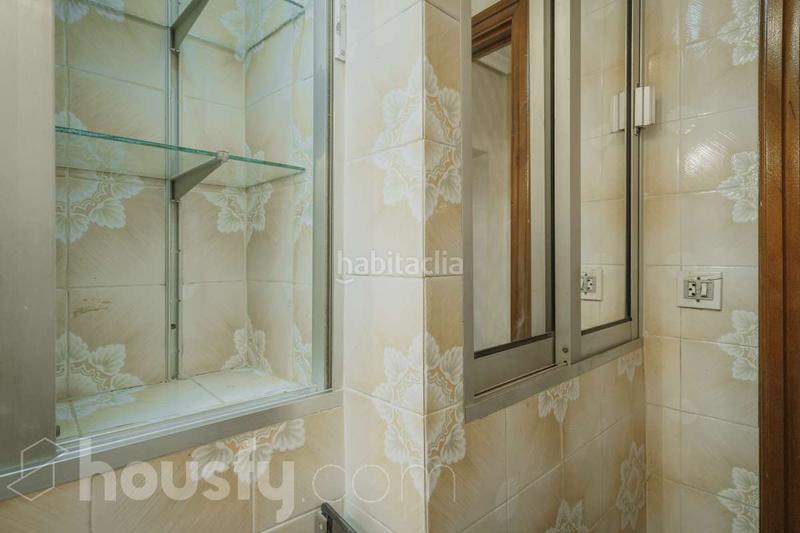 Foto ba8ceb38-c8fa-4518-b1a9-4af54ced3b43. Piso en calle aaiún . en Delicias Valladolid