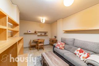 Appartement à Calle clara campoamor .