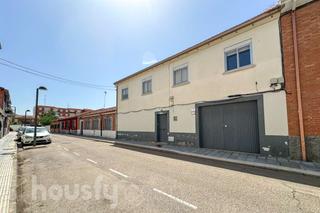 Maison à Calle atienza .