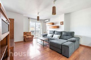 Rent Flat in Calle maestro noguerol .